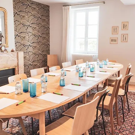 Domaine De La Bordasse Villa